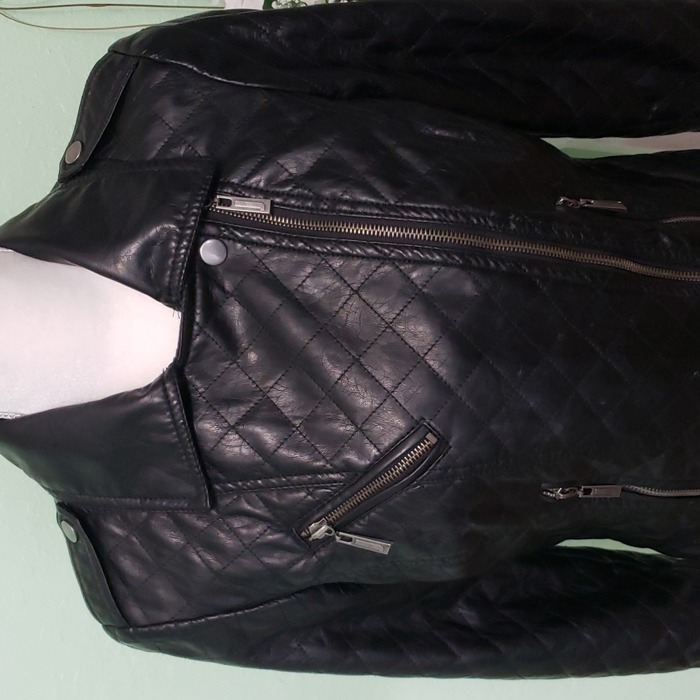 J2 black jacket - Picture 4 of 15